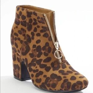 ❄️ Cato | Leopard Zip Front Ankle Bootie Size 6